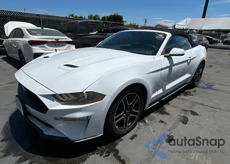 2018 Ford Mustang z USA, uszkodzony, nr VIN 1FATP8UH0J5111777